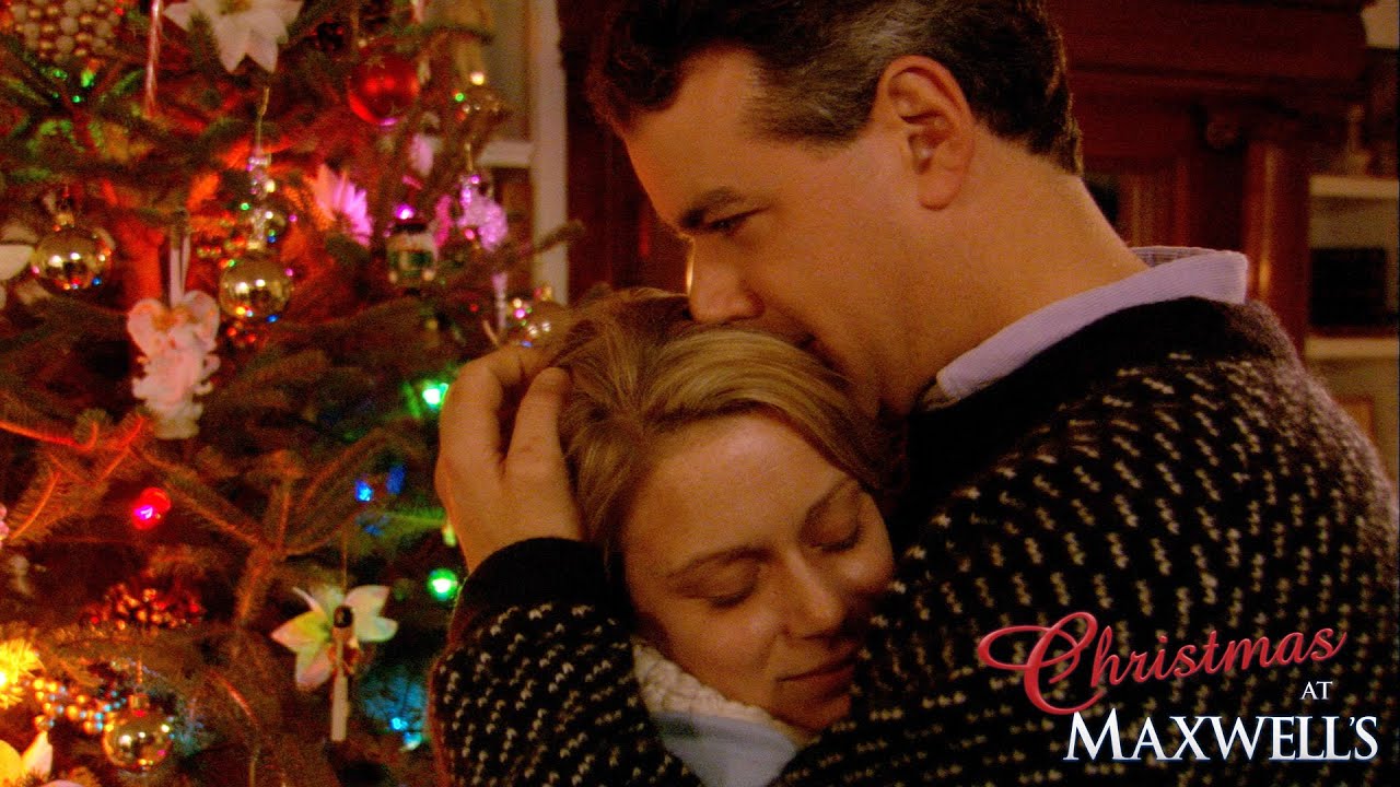 Christmas at Maxwell's | Full Movie