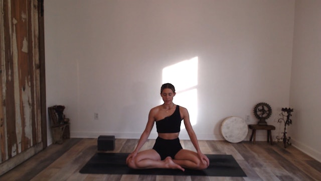 60 Min YogaWorks w/ Ashley- The Essentials Flow 01/10/2024
