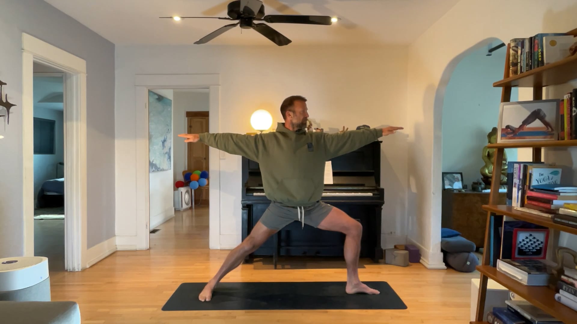 45 min Vinyasa 2 : Vytas