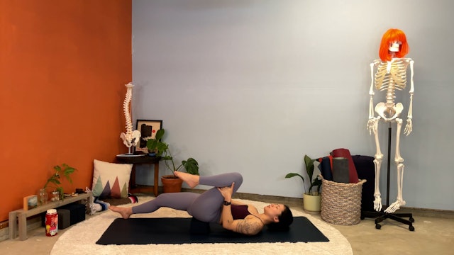 30 min Therapeutic Yoga w/ Elena- Gentle Hip Release – 5/6/23