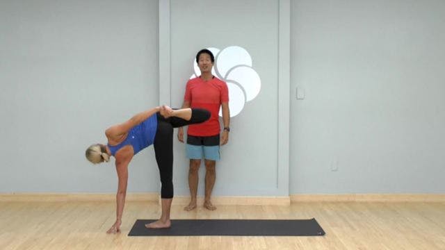 5 minute Ardha Chandra Chapasana