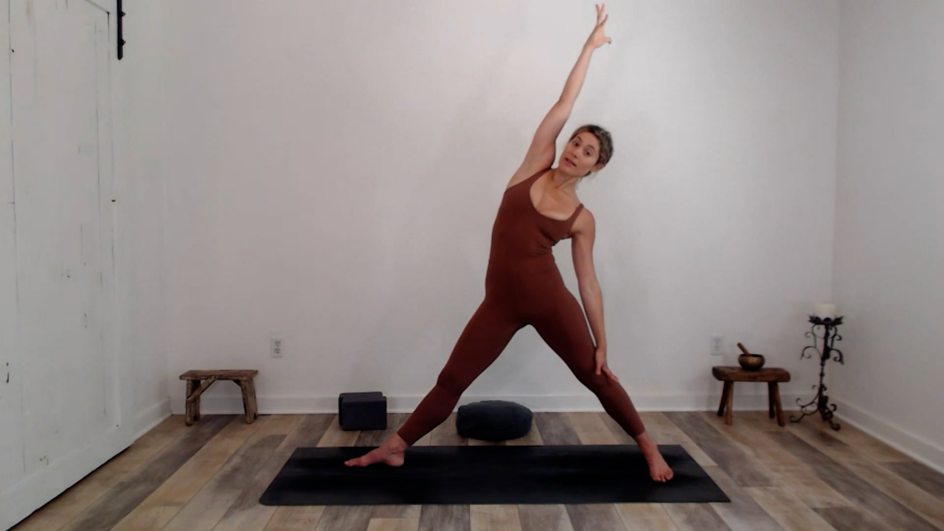 60 min Vinyasa Flow w/ Ashley - Vital...