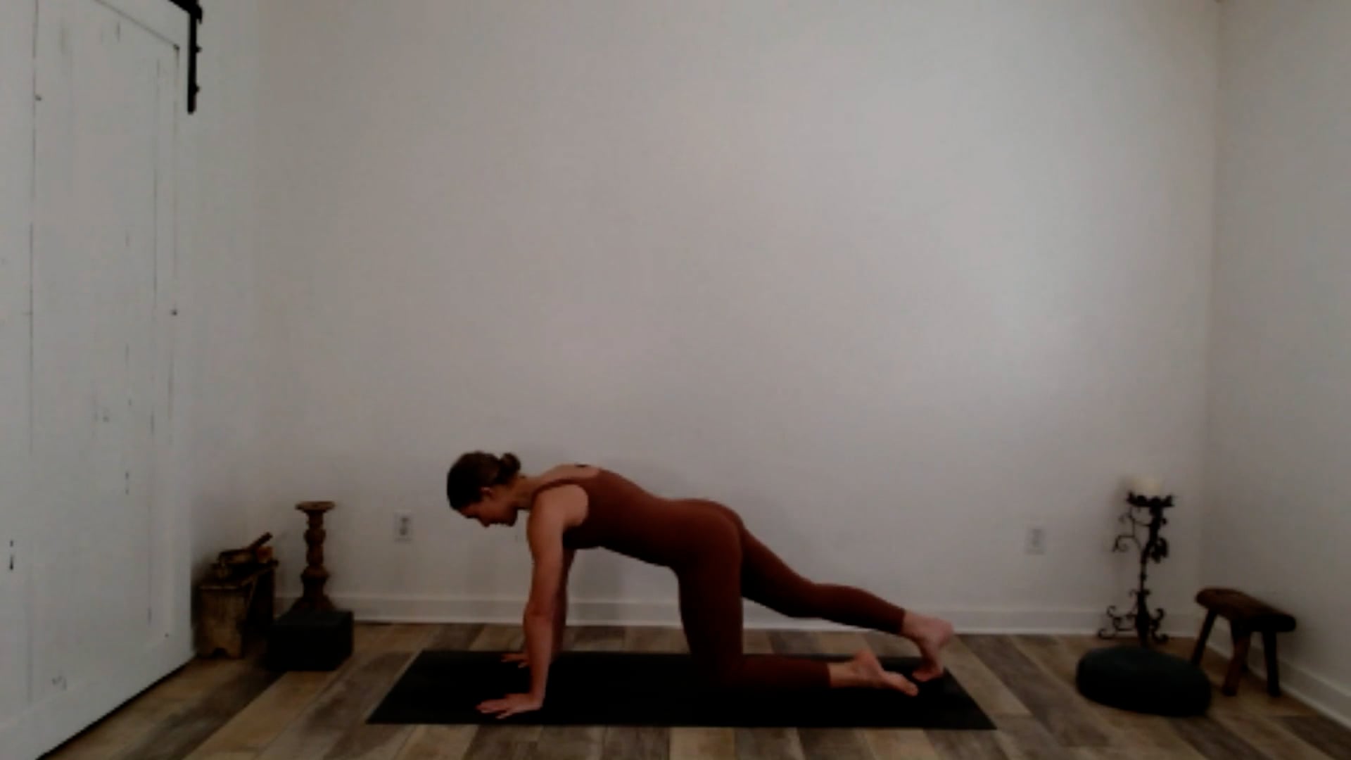 60 min 02/05/2028 Strong & Centered V...