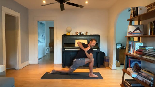 30 min Rise & Shine Vinyasa w/ Vytas ...