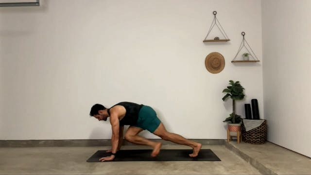 30 min Yoga Sculpt w/ Gustavo - Bodyw...