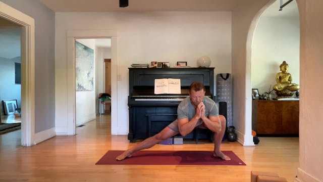 45 min Vinyasa 2 w/ Vytas - Hips and ...