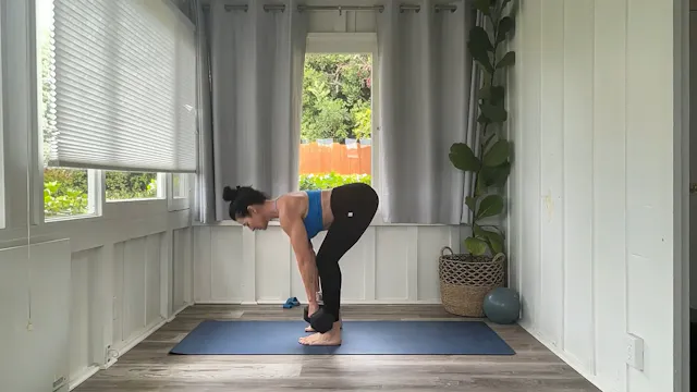 45 min Body Sculpt Legs + Core: Tracy