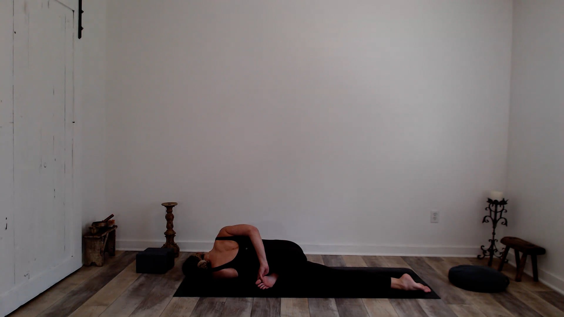 60 min Fully Spacious Hips + Shoulder...