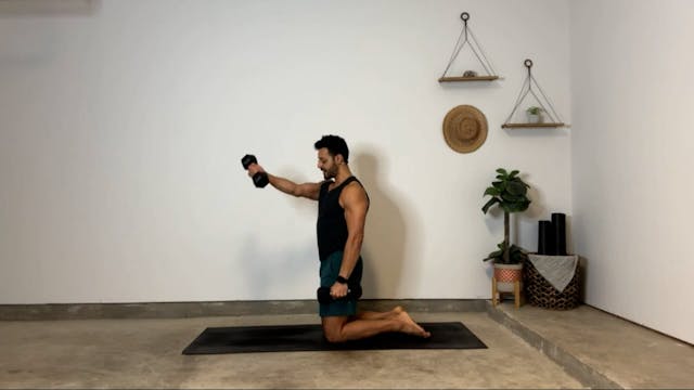 30 min Yoga Sculpt w/ Gustavo - Upper...