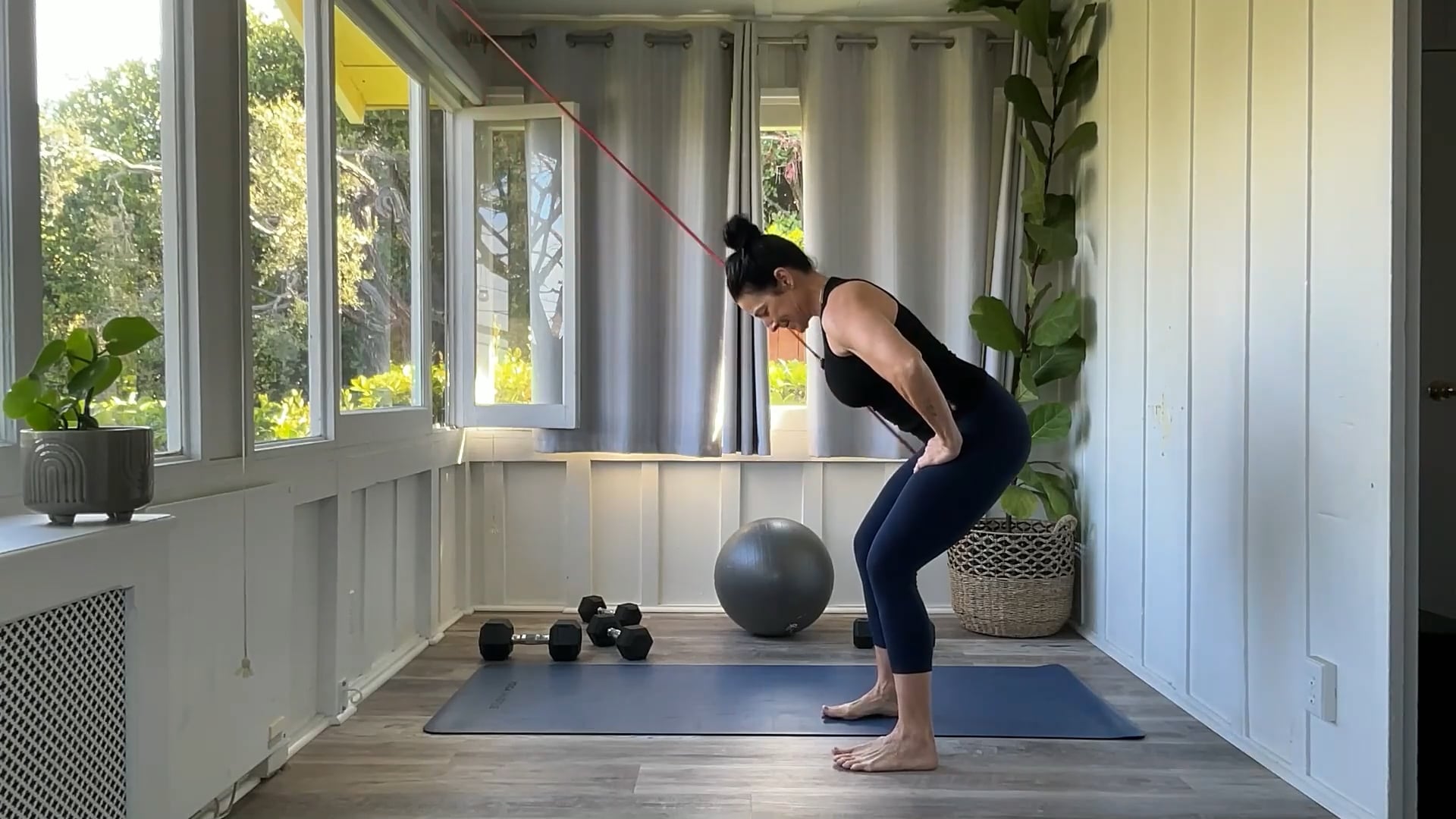 45 min Body Sculpt Upper + Core: Tracy