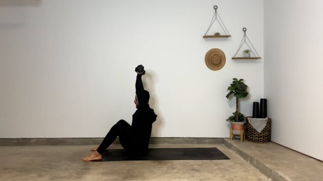 45 min Yoga Sculpt w/ Gustavo – Ladder Sculpt Flow – 01/21/2024