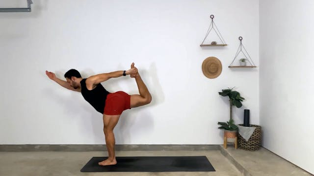 ENCORE: 30 min Vinyasa Flow 2-3 w/ Gu...