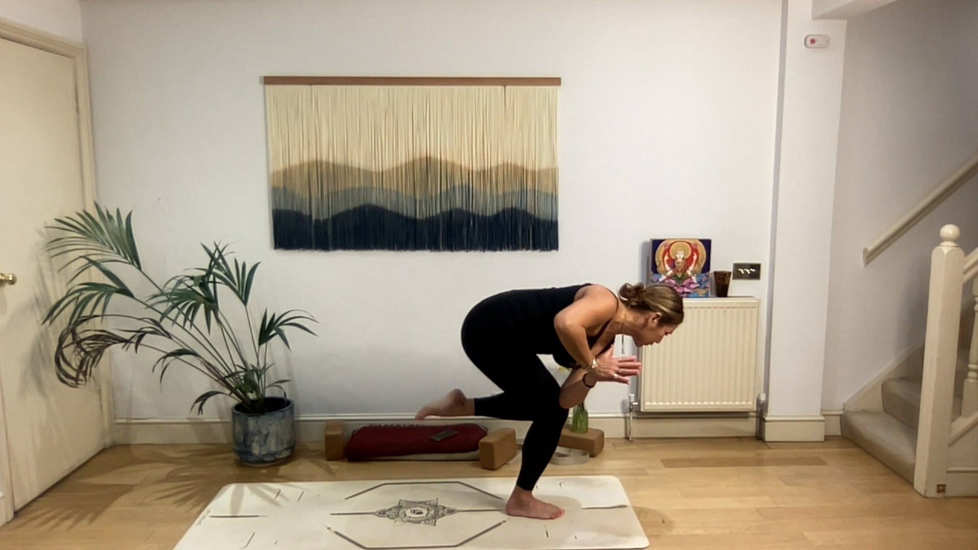 60 min Grit To Grow Vinyasa Level 2/3: Mia