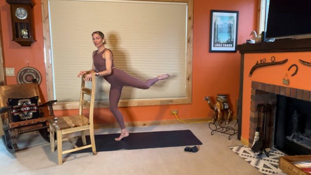 25 min Barre Tone w/ Maya - 2/1/24