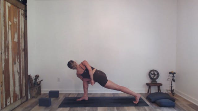 60 Min YogaWorks w/ Ashley - Weave In...
