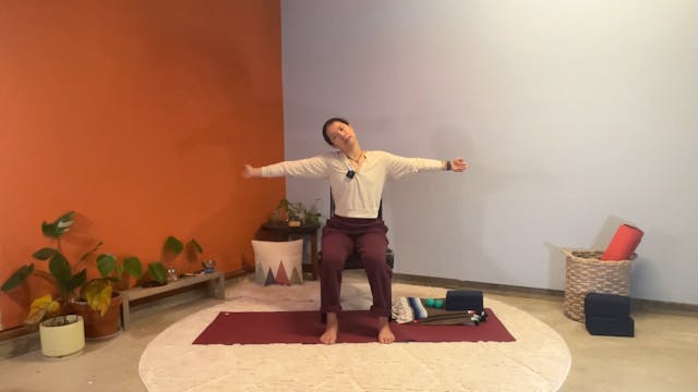 60 min Therapeutic Yoga w/ Elena - Cr...