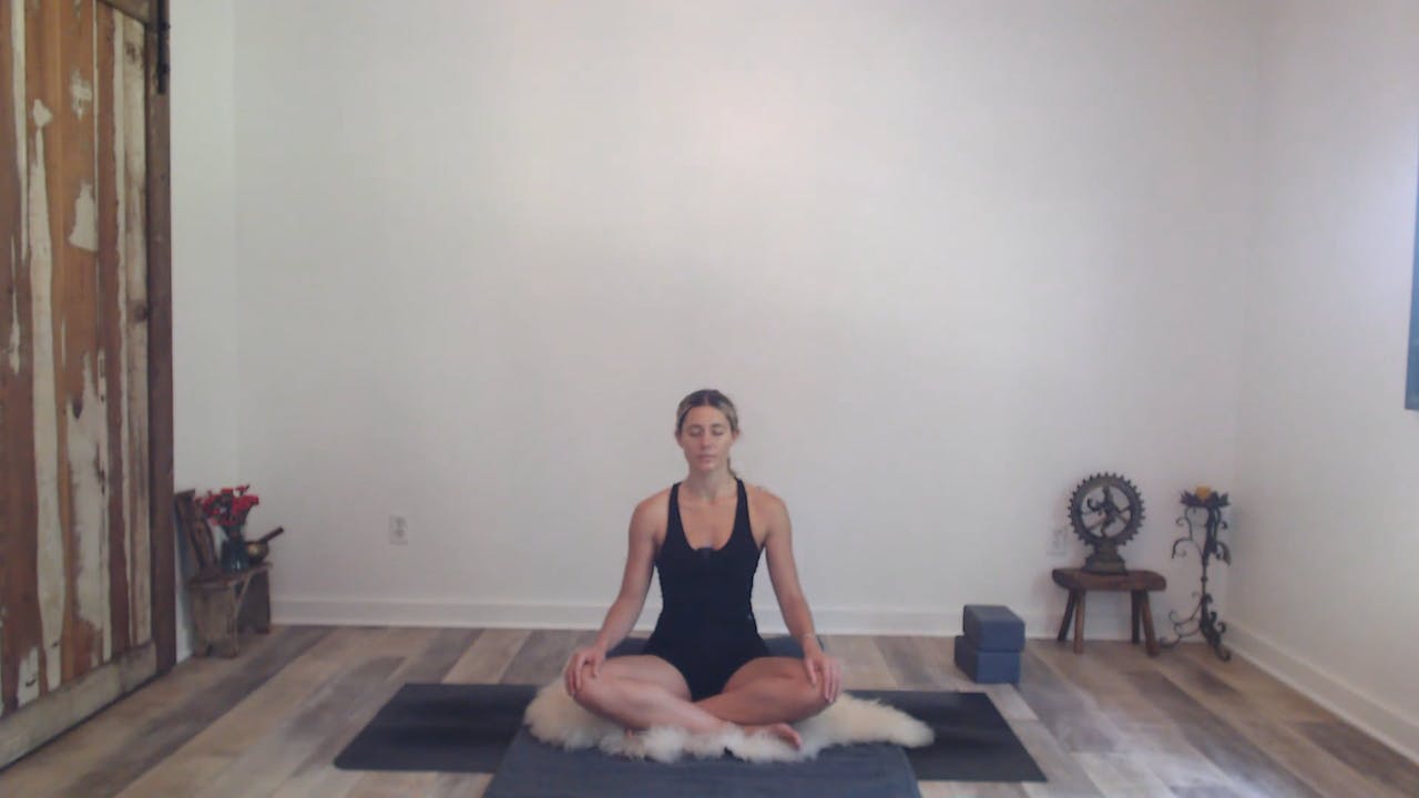 10 Min Meditation w/ Ashley - Relax & Breathe 07/15/2023 - YogaWorks