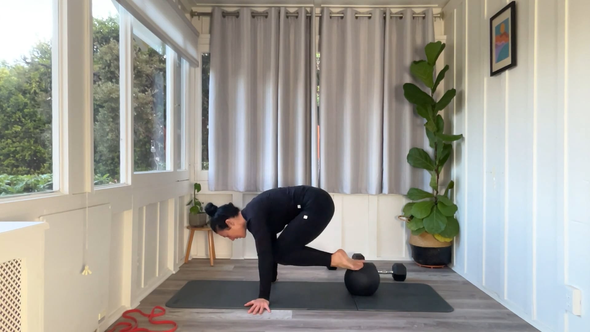 45 min Body Sculpt w/ Tracy Legs and Core 1/27/25