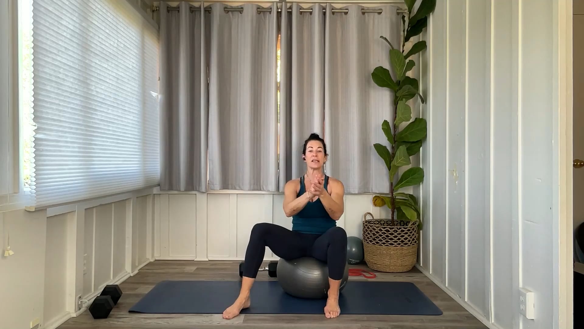 45 min Body Sculpt Shoulder, Bis, Tri + Core: Tracy