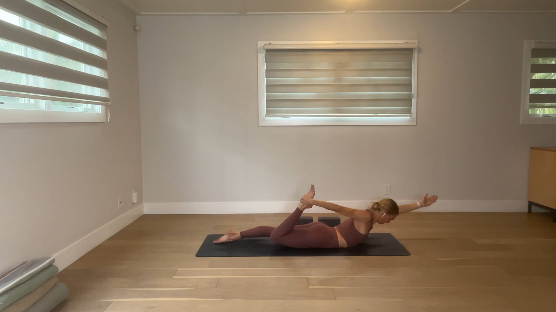 60 min YogaWorks 2 w/ Maya - 5/5/25