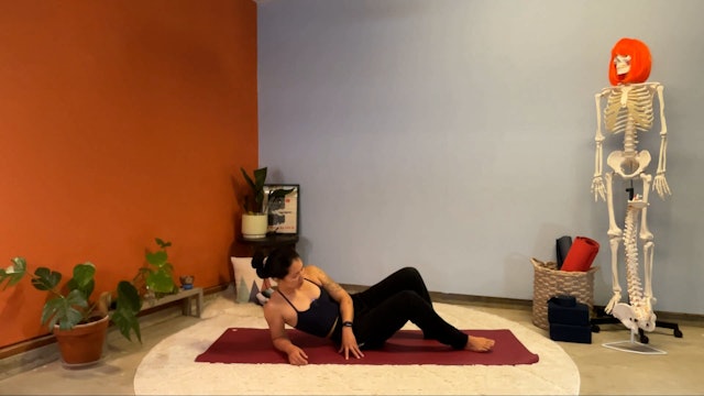 45 min Therapeutic Yoga w/ Elena - Th...