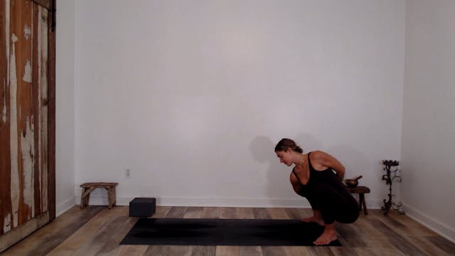 60 min Vinyasa Flow w/ Ashley - Simpl...