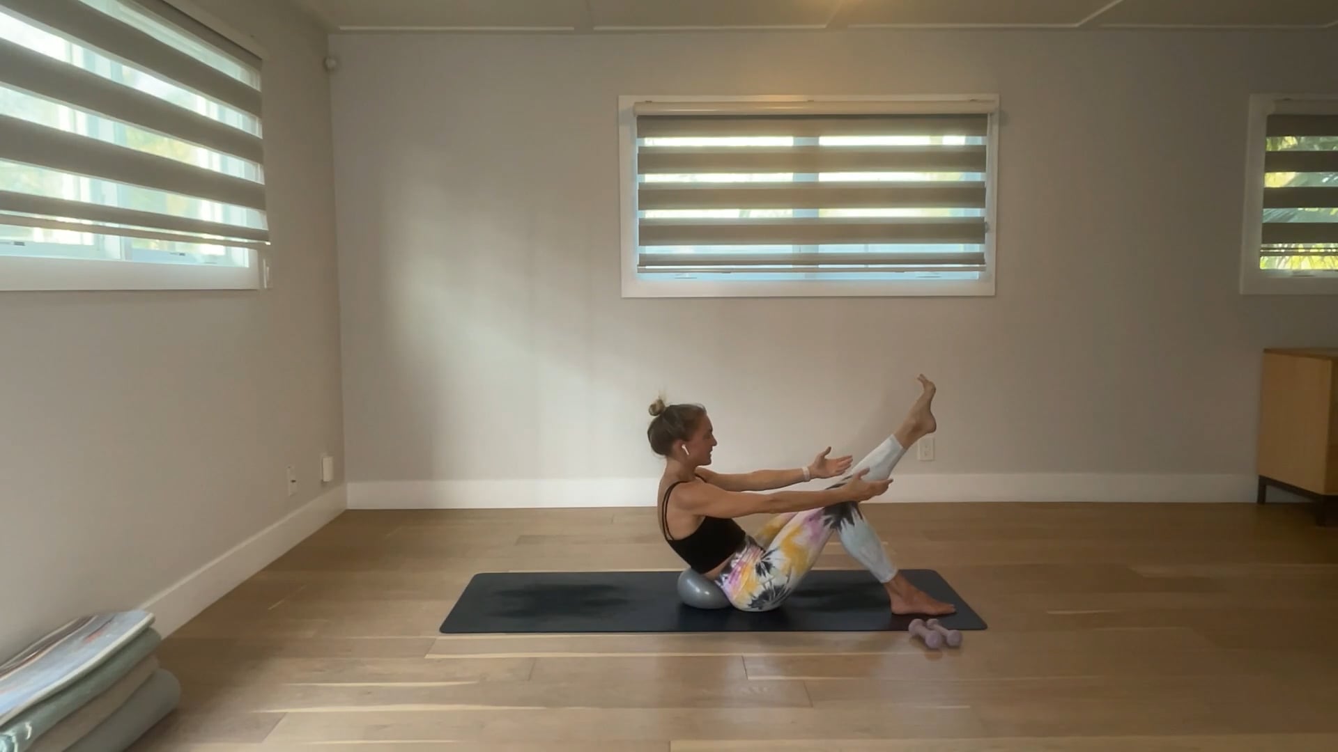 30 min Barre Tone w/ Maya - 9/25/25