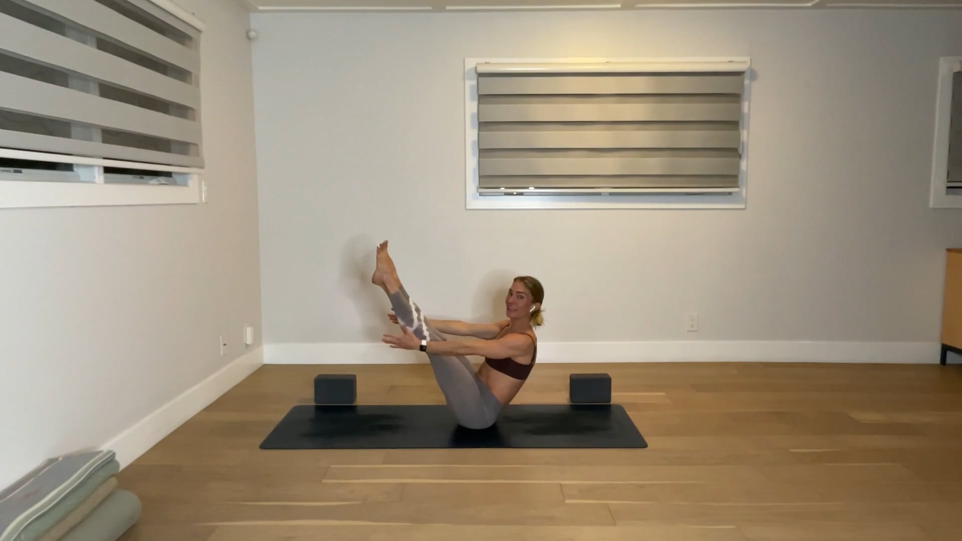 60 min  YogaWorks Level 2: Maya