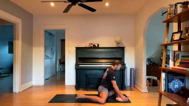 30 min Mobility w/ Vytas - Move like ...