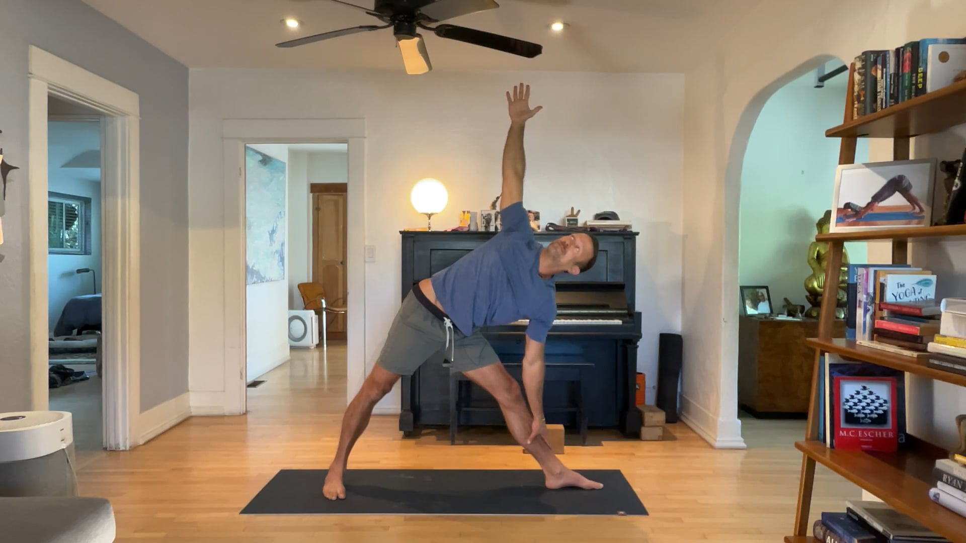 45 min Vinyasa 2 : Vytas