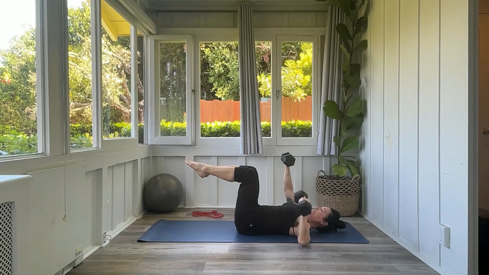 45 min Body Sculpt Upper Body: Tracy