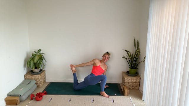 60 min YogaWorks 2 w/Maya - Hips and ...
