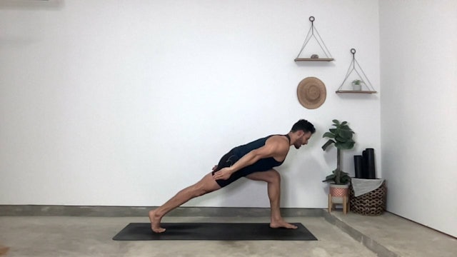 30 min Vinyasa 2/3  w/ Gustavo - Come Back to What You Know - 06/22/2023