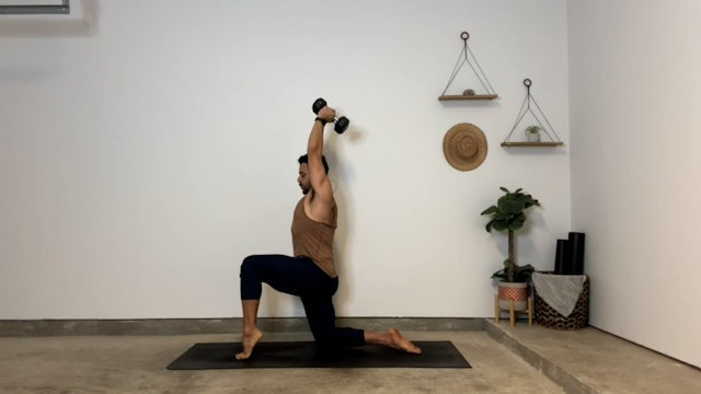30 min Yoga Sculpt w/ Gustavo – Strong & Steady Sculpt Flow – 04/26/2024
