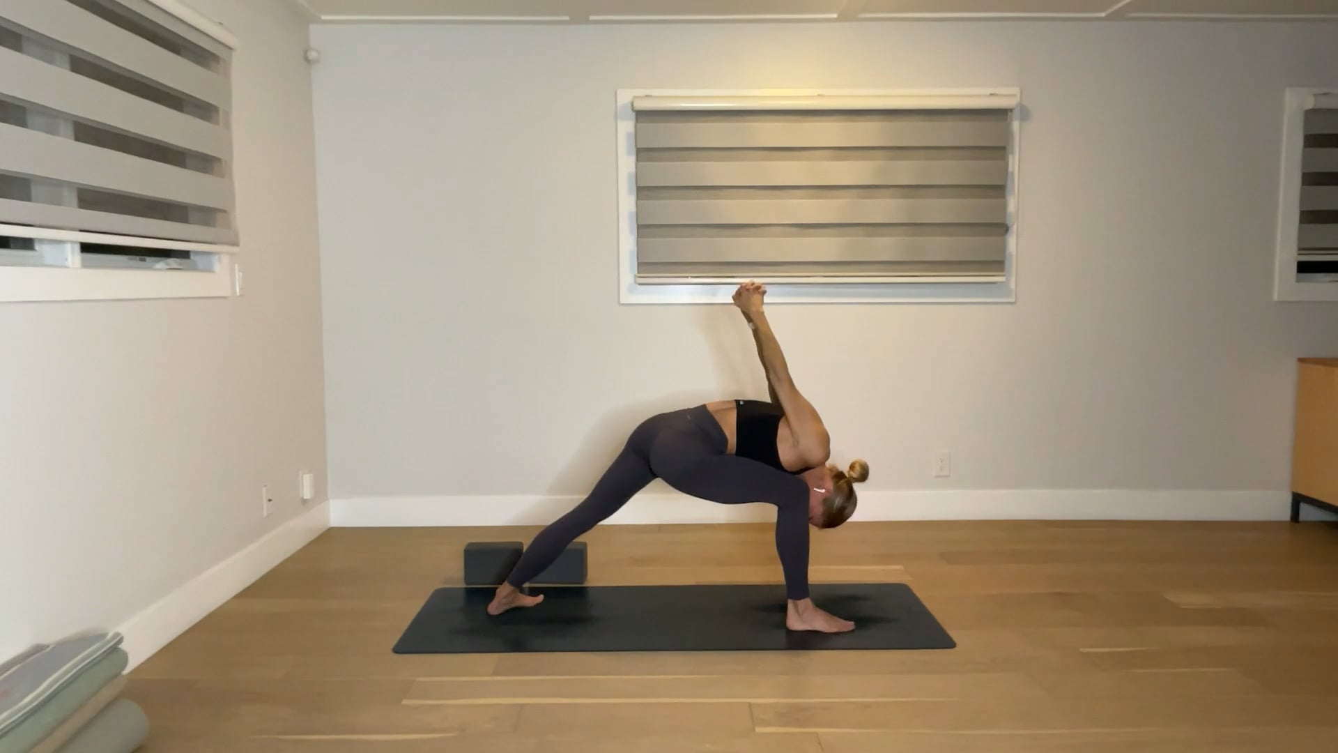 60 min YogaWorks Level 2: Maya