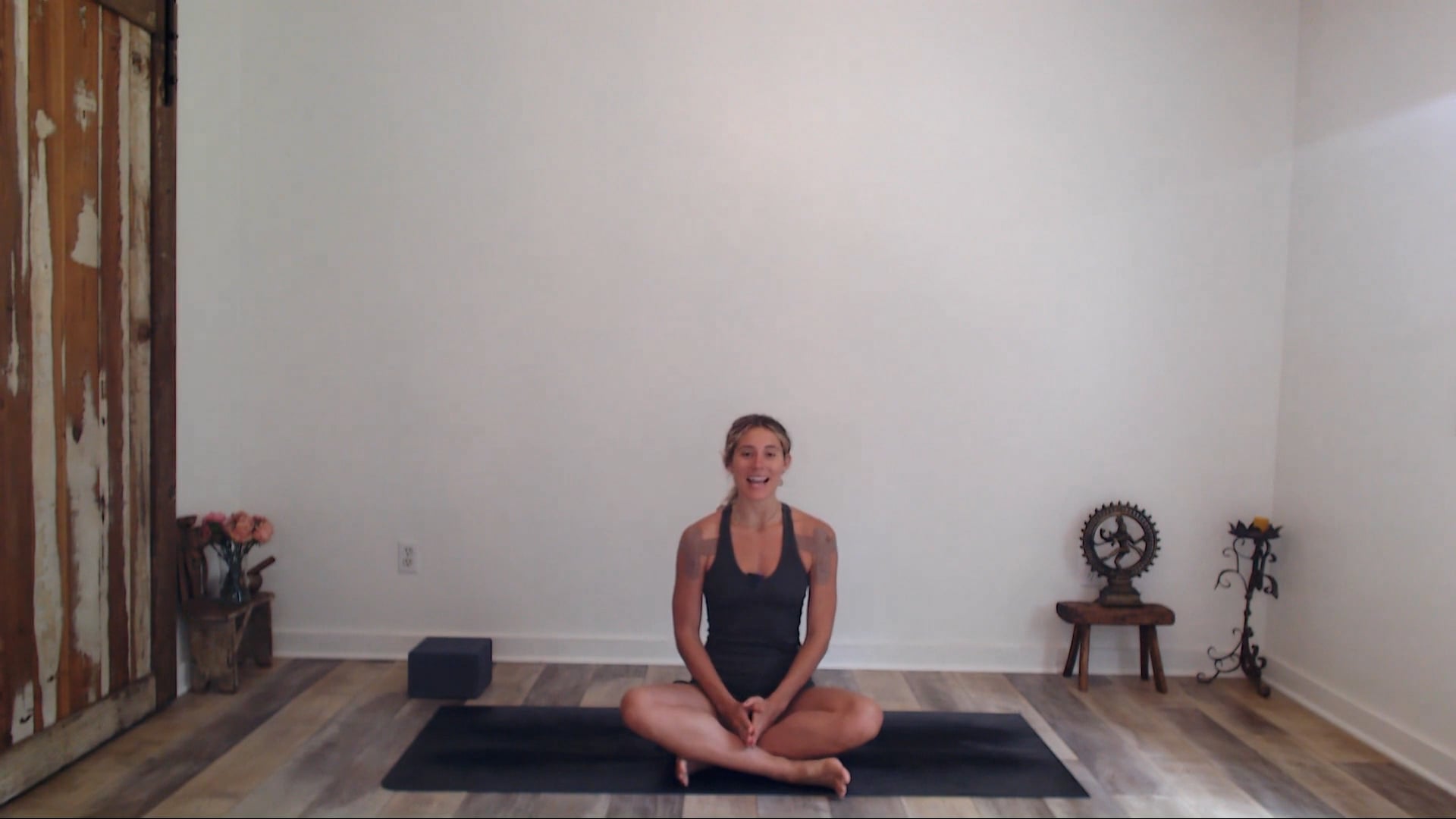 LIVE: 9am PDT Vinyasa Flow All Levels...