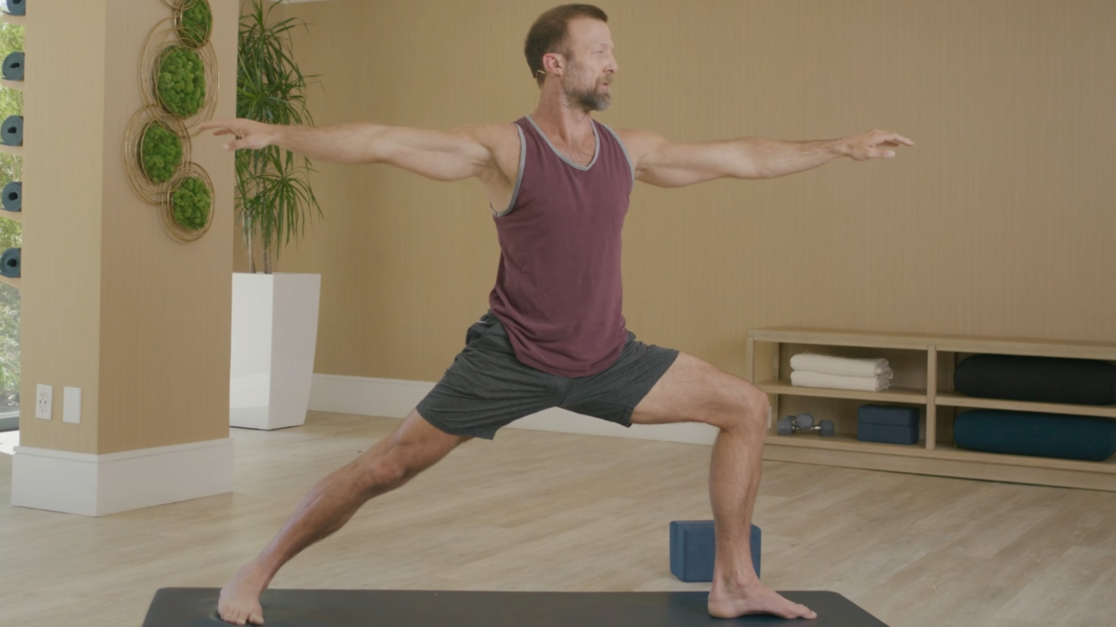 30 min Feel Good Flow w/ Vytas