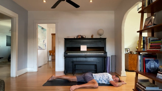 15 min Yoga for Deep Sleep w/ Vytas
