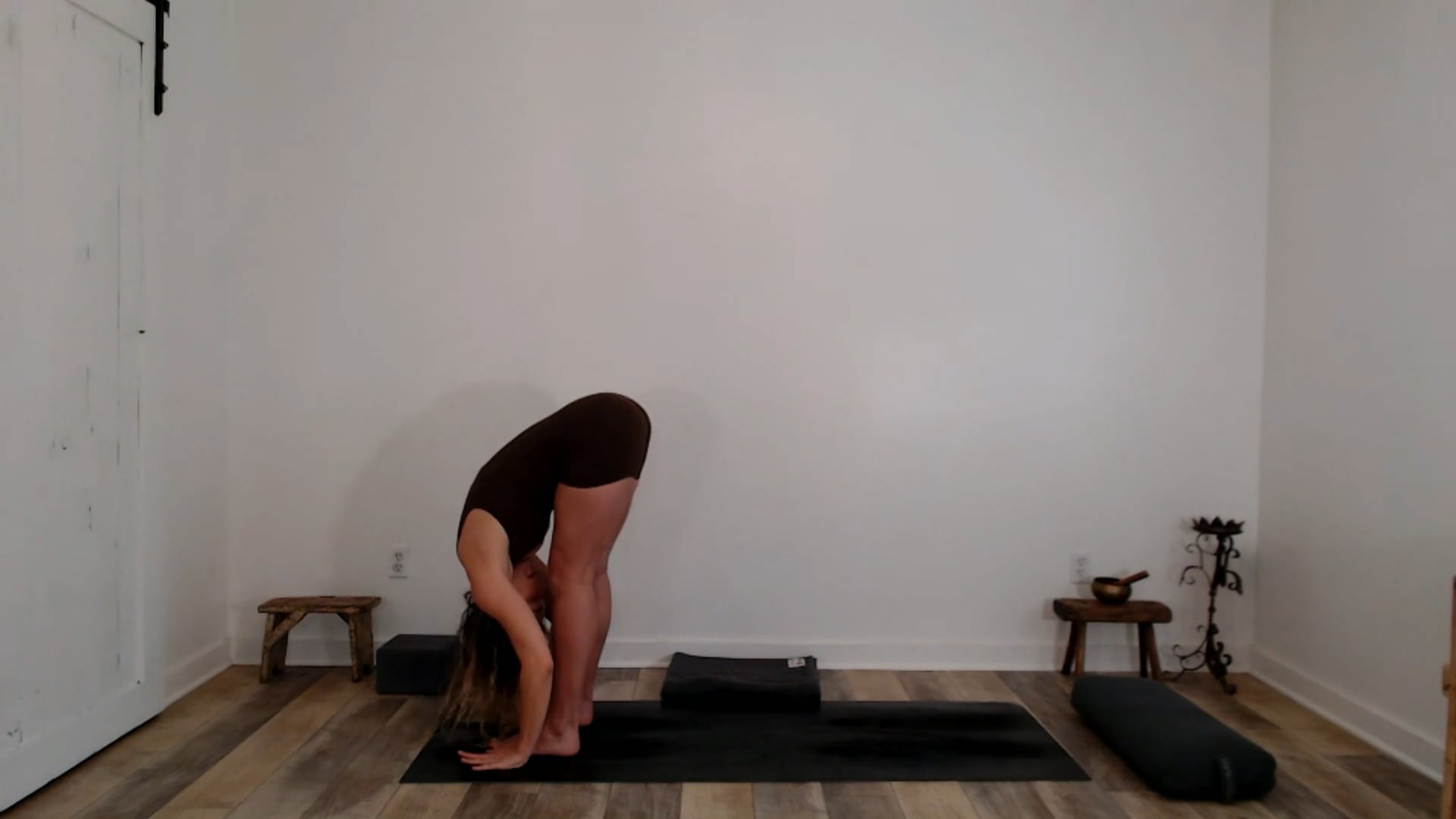 60 min Vinyasa Flow w/ Ashley - Post Holiday Movement 12/26/2024