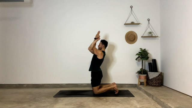 30 min Vinyasa Flow 2-3 w/ Gustavo - ...