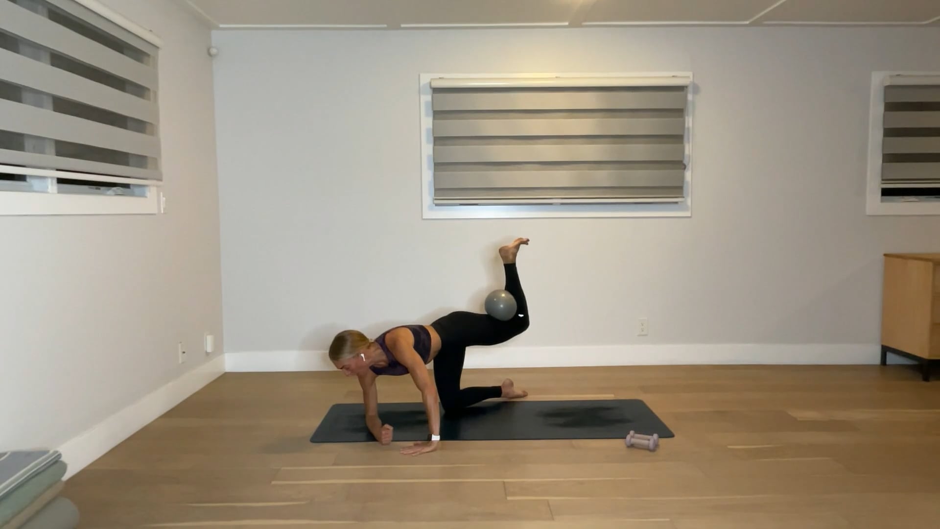 30 min Barre Tone w/ Maya - 10/9/25
