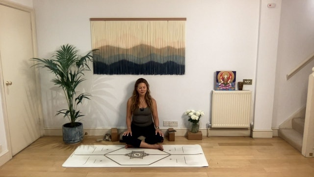 10 min Meditation w/ Mia – Ground and Center – 5/10/2024
