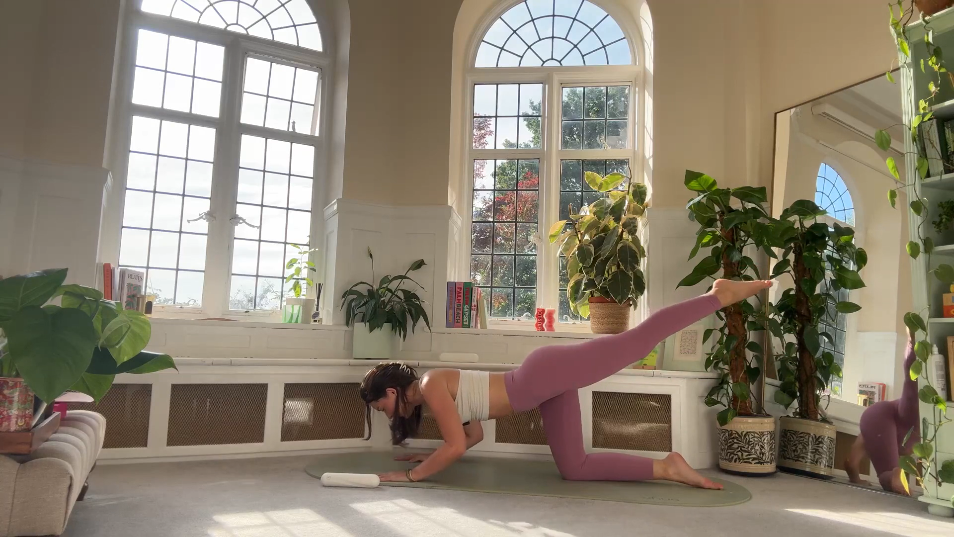 35 min Pilates Whole Body and Legs w/ Georgia - 8/6/24