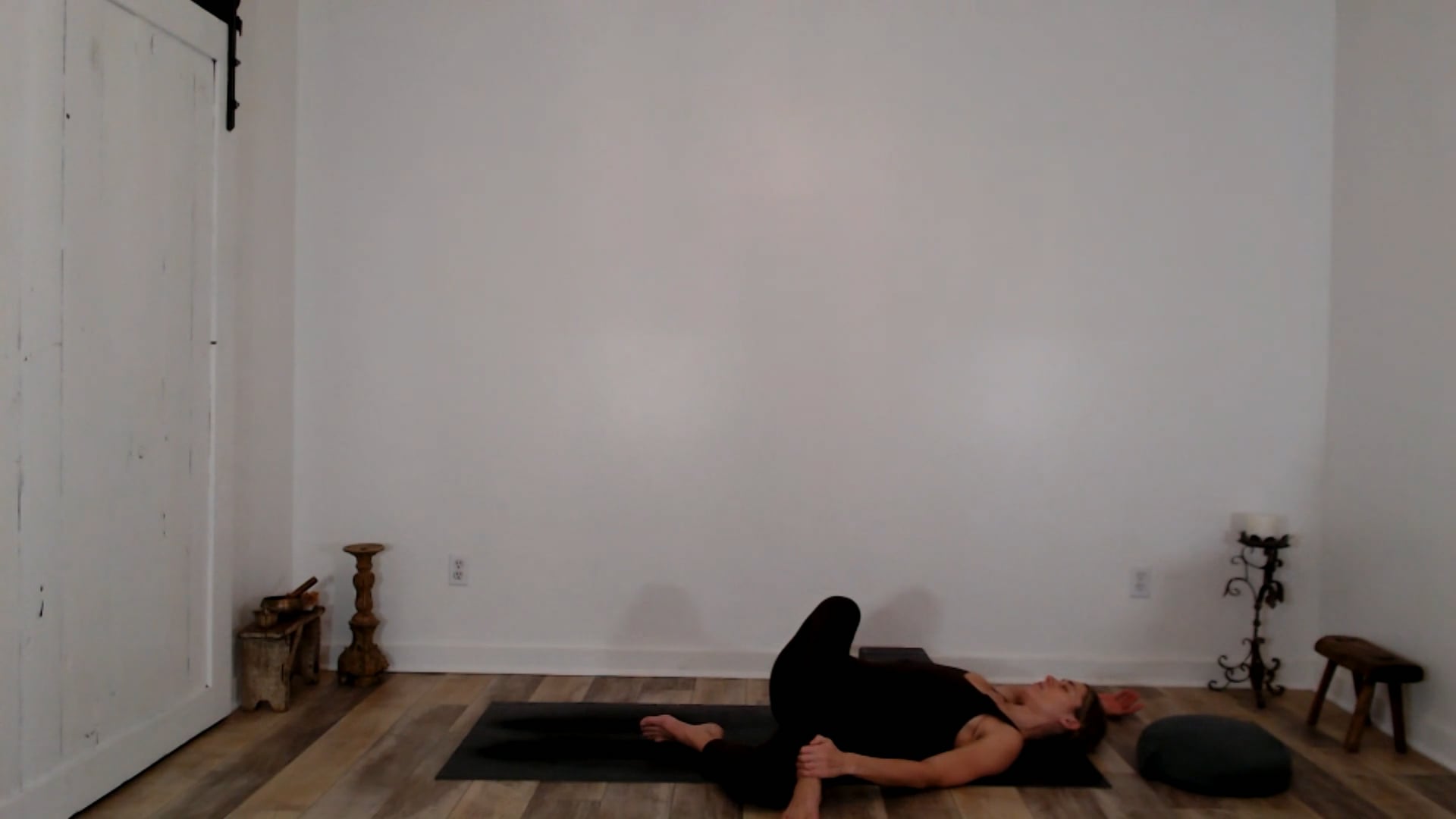 01/25/2026 60 min Be Still & Know Stretch and Unwind w/ Ashley