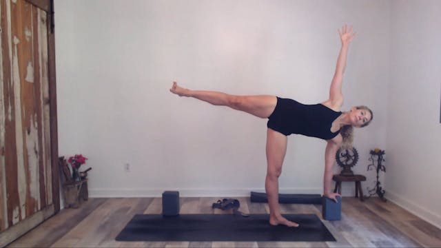 60 Min YogaWorks w/ Ashley - Active F...