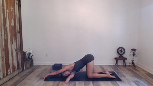 60 Min YogaWorks w/ Ashley- Back Care...