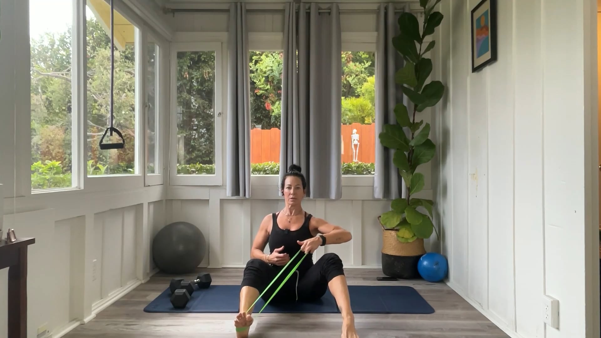 45 min Body Sculpt w/ Tracy - Back, Chest and Core 11/3/25