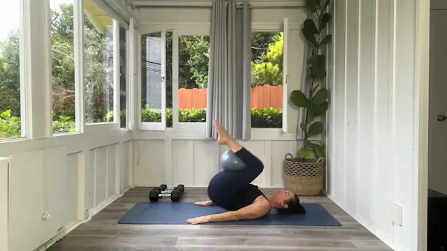 45 min Body Sculpt Back + Abs: Tracy