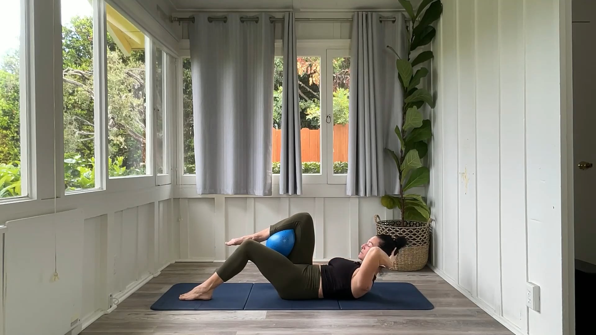 45 min Full Body Pilates W/ Ball: Tracy