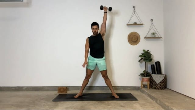 30 min Yoga Sculpt w/ Gustavo - Eleva...